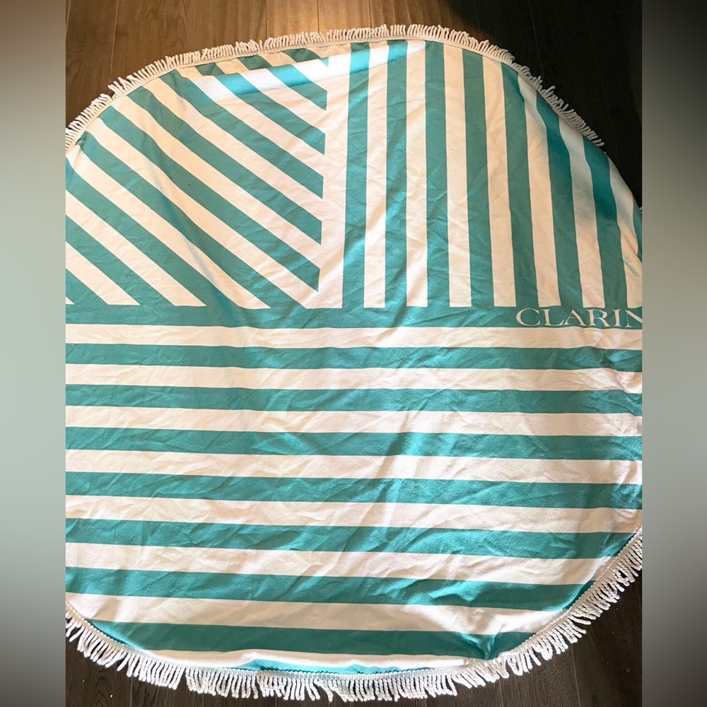 Clarins beauty gift tablecloth